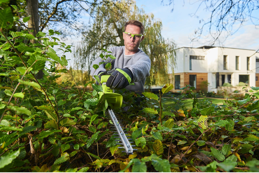 Ryobi RY18HT40A-0 18V ONE+ Cordless 40cm Hedge Trimmer (Bare Tool)