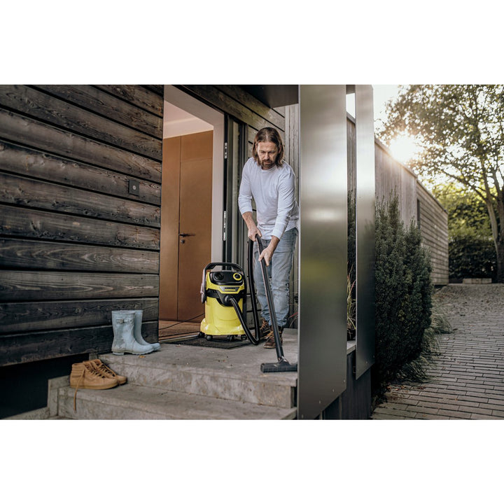 Karcher WD 5 Wet &amp; Dry Vacuum Cleaner 1.628-302.0