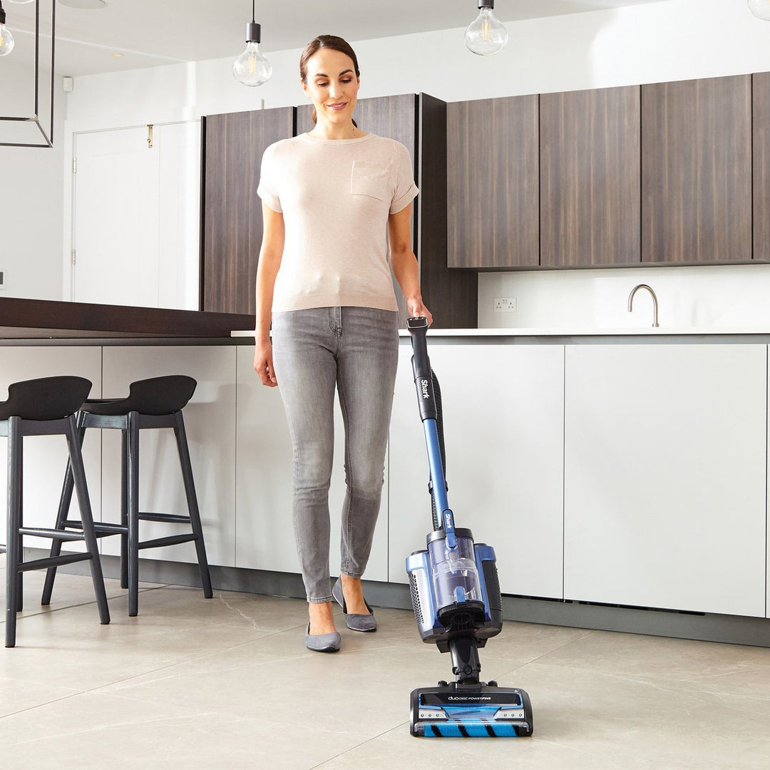 Shark Anti Hair Wrap Pet Cordless Upright Vacuum Cleaner