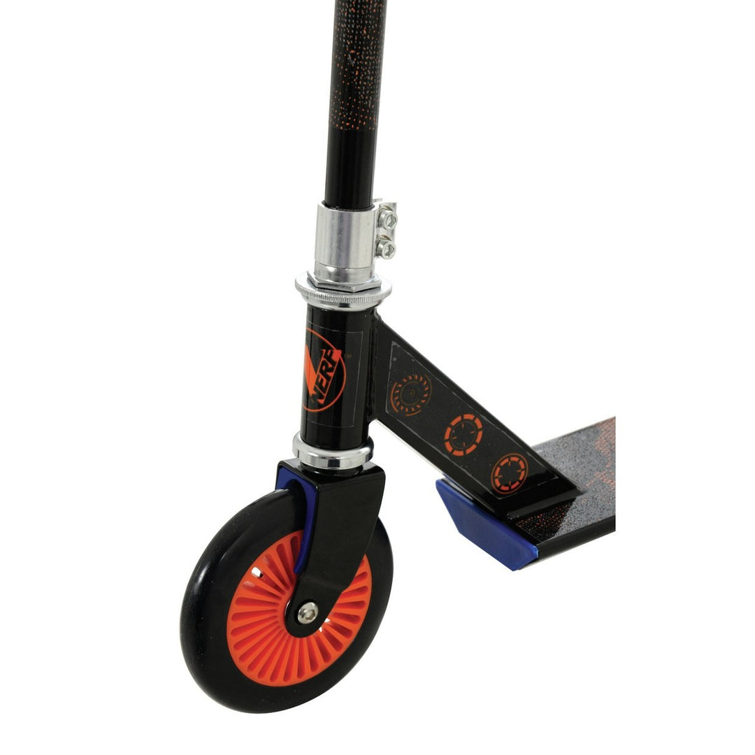 Nerf Blaster Inline Scooter