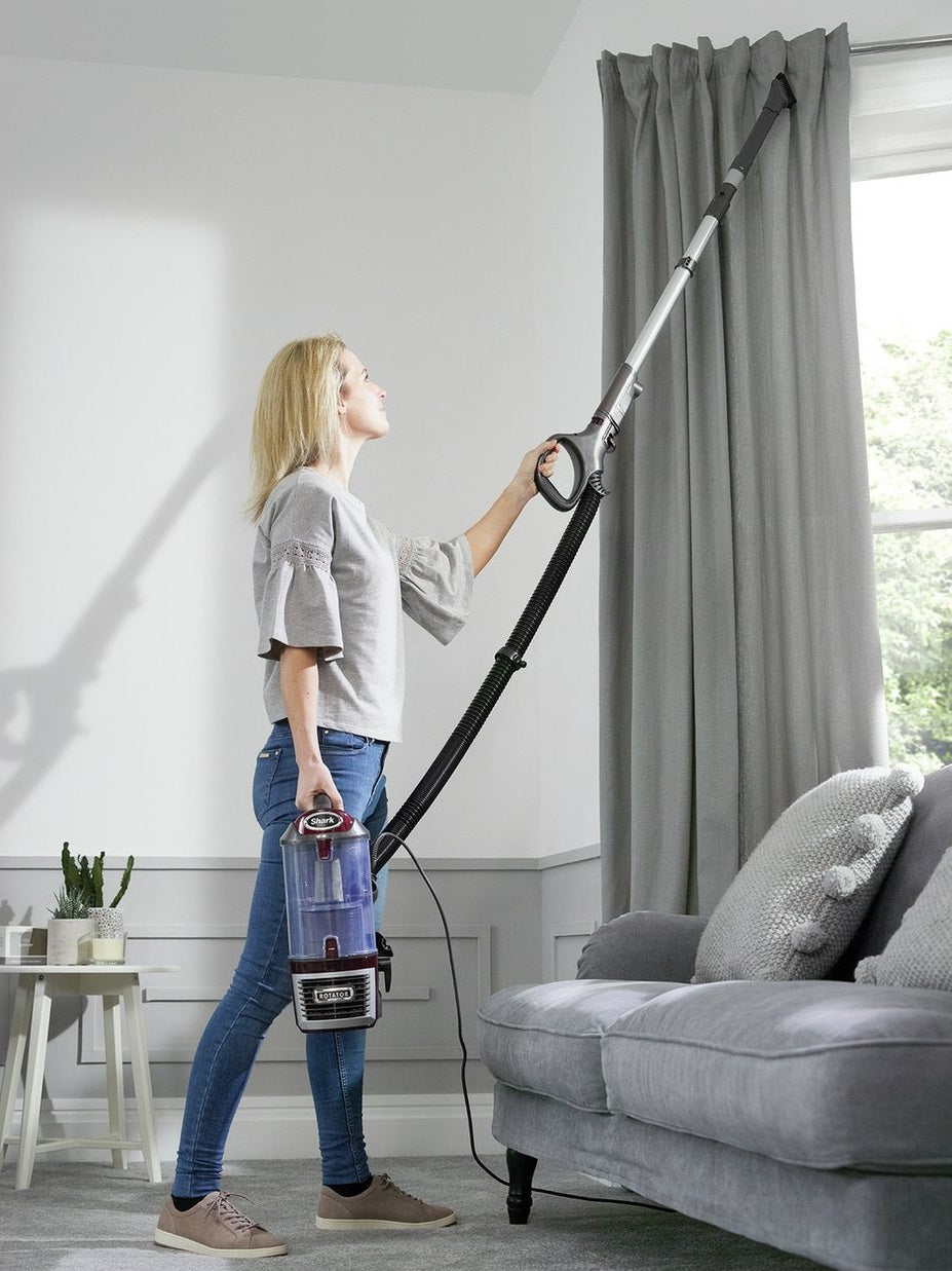 Shark Lift-Away True Pet Bagless Vacuum Cleaner - NV601UKT