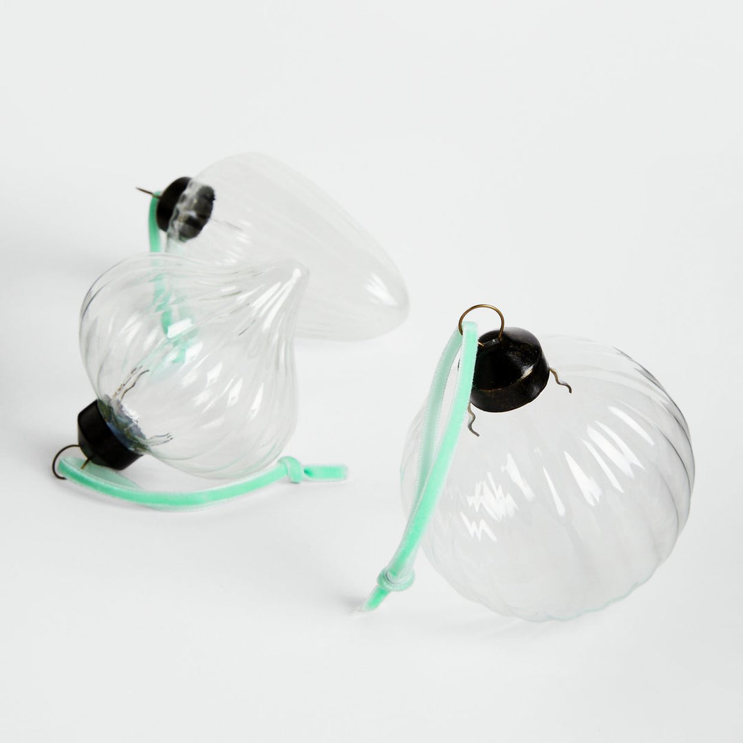 Habitat Pack of 3 Ribbed Glass Christmas Baubles - Clear