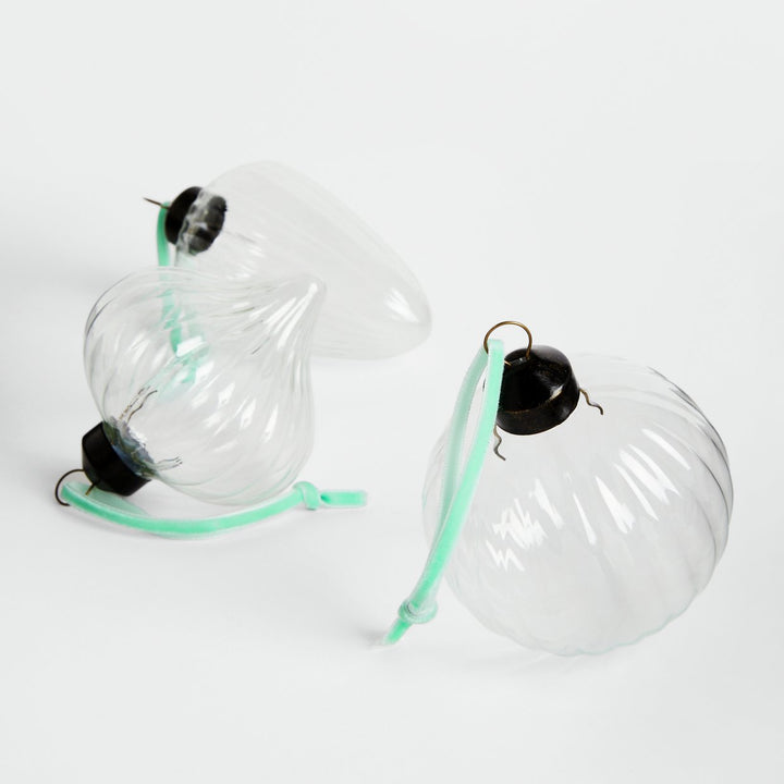 Habitat Pack of 3 Ribbed Glass Christmas Baubles - Clear