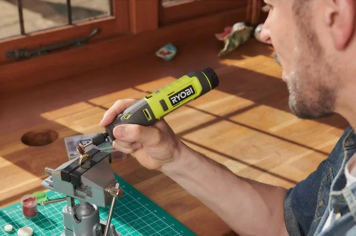 Ryobi RRT4-120GA15 4V Cordless Rotary Tool Starter Kit l (1 x 4V 2.0Ah)