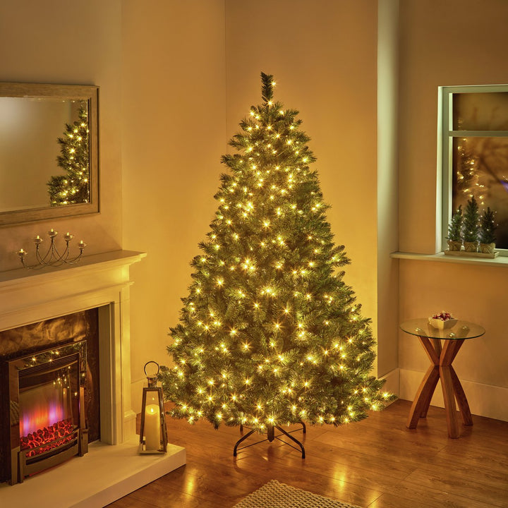 Premier Decorations 6ft Pre-Lit National Winchester Christmas Tree
