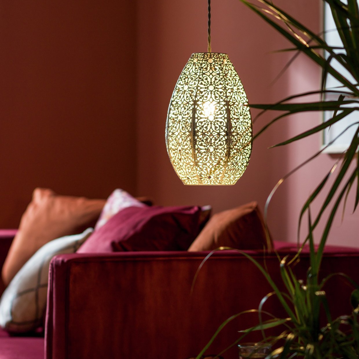 Home Global Metal Filigree Lampshade - 21cm