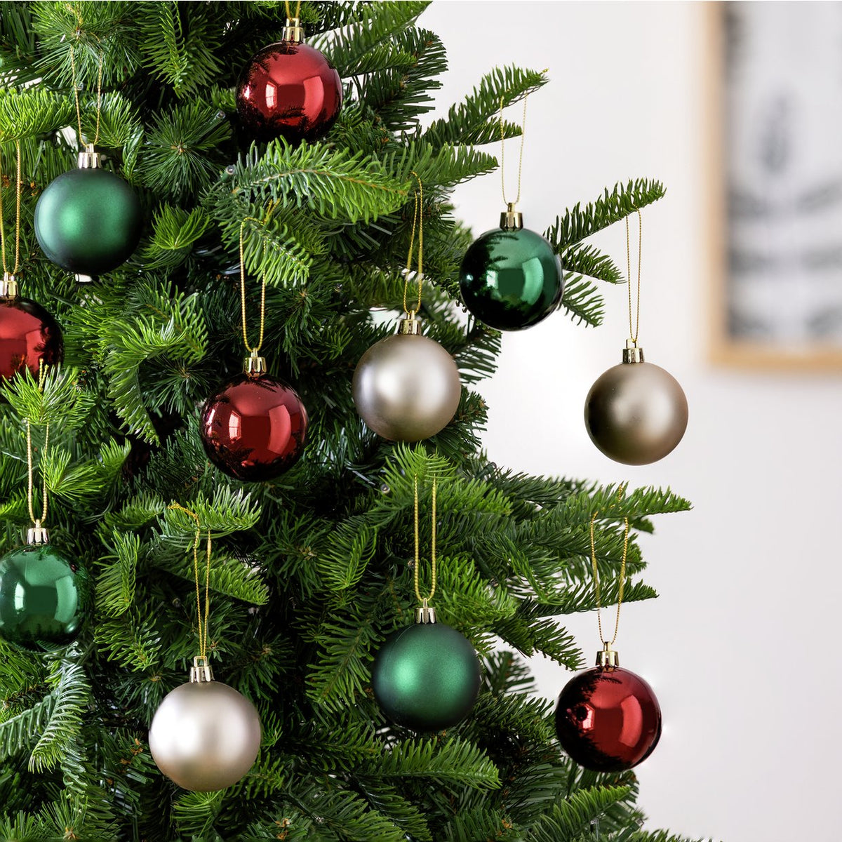 Home Pack of 24 Classic Christmas Tree Baubles Decoration