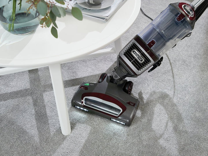 Shark Lift-Away True Pet Bagless Vacuum Cleaner - NV601UKT
