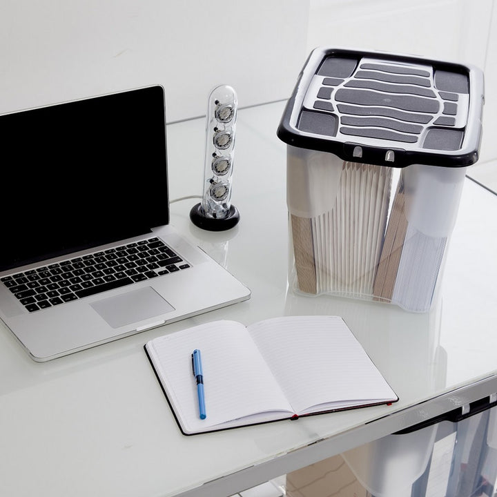 Strata Curve 3 x 24L Plastic Storage Boxes with Lid - Clear