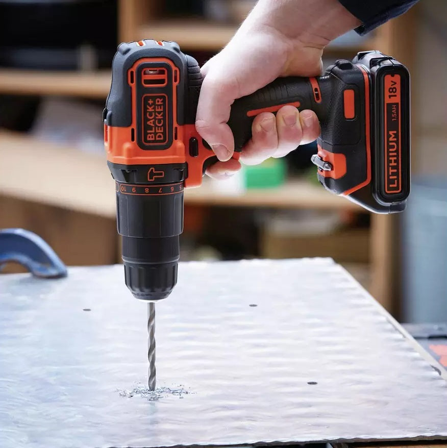 Black + Decker 1.5AH Cordless Twin Pack with 2 x18V Batteries