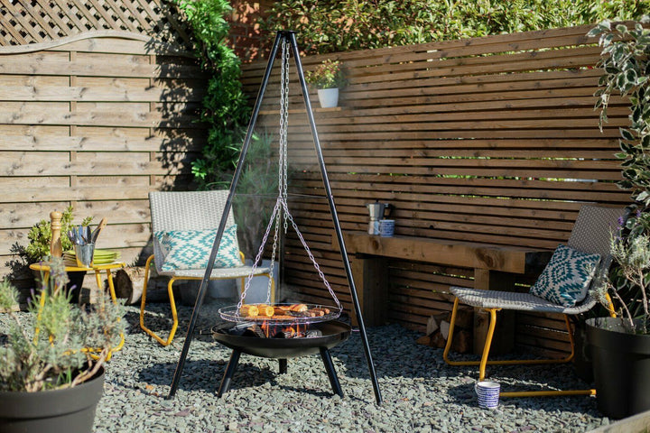 La Hacienda Fire Pit Tripod With Cooking Area - Black