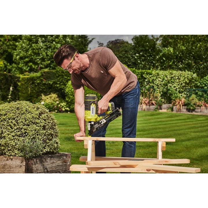 Ryobi R15GN18-0 18V ONE+ Cordless 15 Gauge Nailer (Bare Tool)