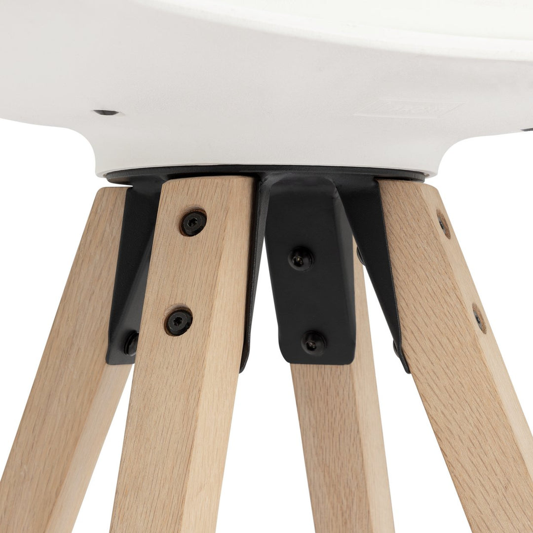 Habitat Jerry Pair of Counter Bar Stools - White