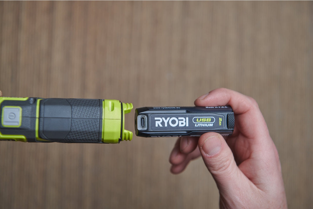 Ryobi RLI4-120G 4V Cordless Pivoting Inspection Light (1 x 2.0Ah)