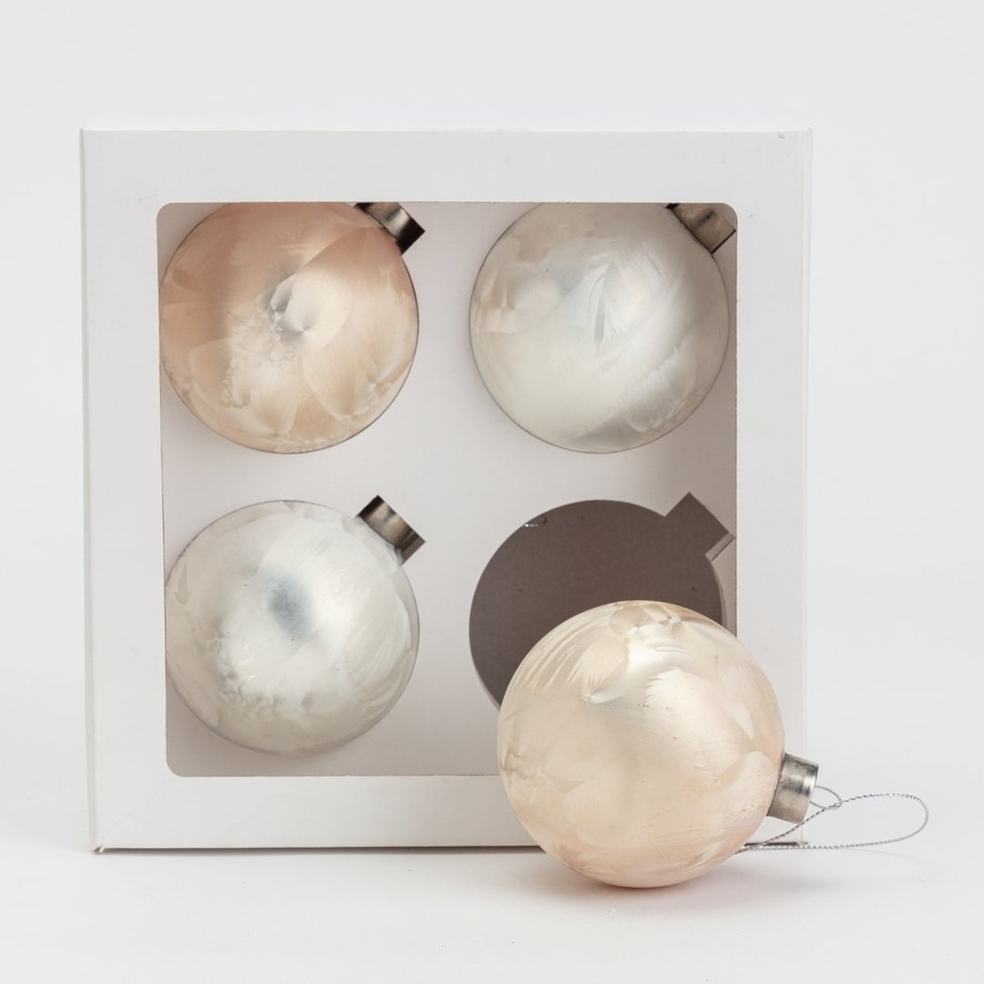 Habitat Pack Of 4 Glass Christmas Tree Baubles Decoration - Cream And White
