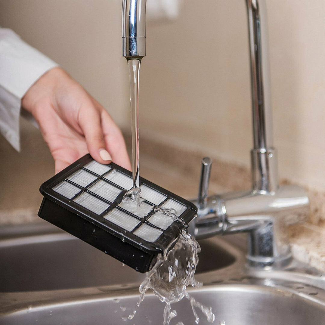 Bush VCS35B15K0D-70 Bagless Cylinder Vacuum Cleaner