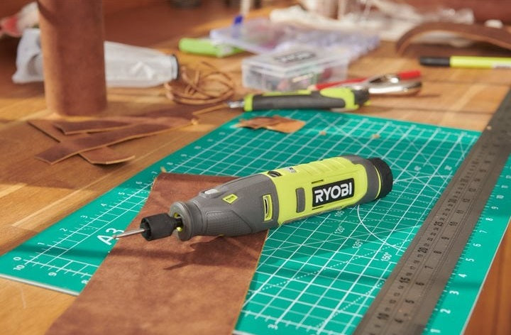 Ryobi RRT4-120GA15 4V Cordless Rotary Tool Starter Kit l (1 x 4V 2.0Ah)