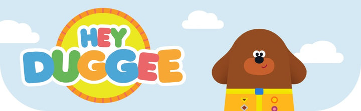 Hey Duggee - Wooden Safari Train Set 50 Pieces - 8 - Figure Train Track with Bridge, Wooden Characters, Animals & Scenery Parts
