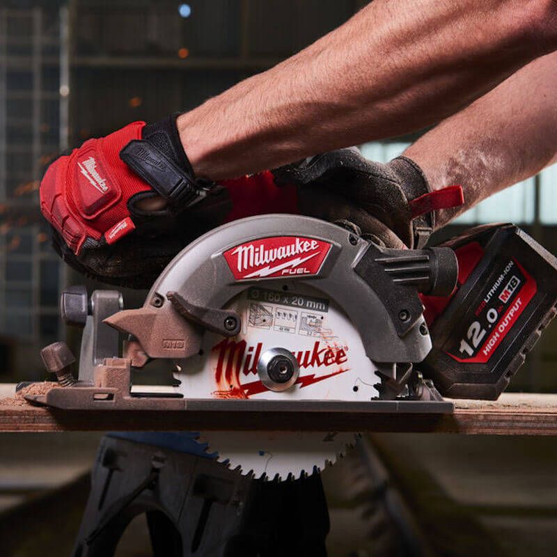 Milwaukee 165mm x 20mm x 40T Circular Saw Blade with Anti-Friction Coating