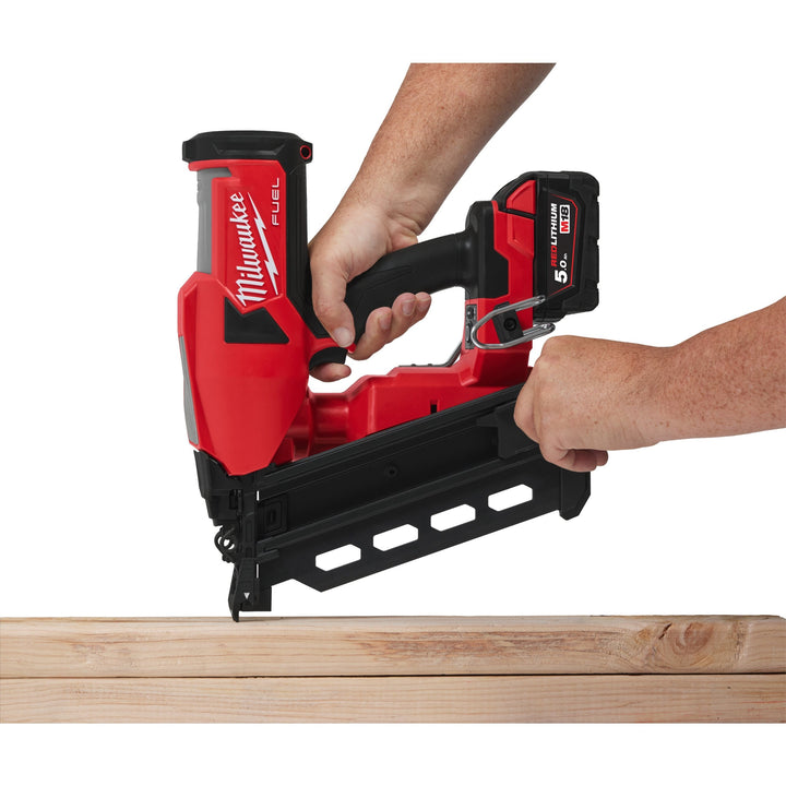 Milwaukee M18FDN-0C 18v M18 FUEL Duplex Nailer