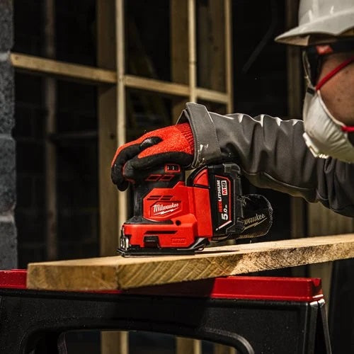 Milwaukee M18 BQSS-502B M18 Quarter Sheet Sander