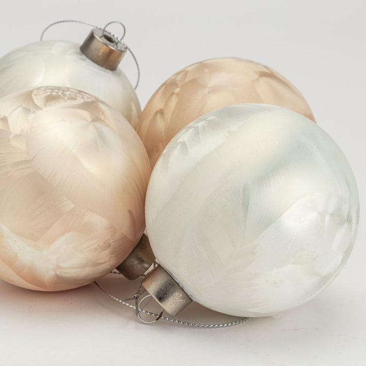 Habitat Pack Of 4 Glass Christmas Tree Baubles Decoration - Cream And White