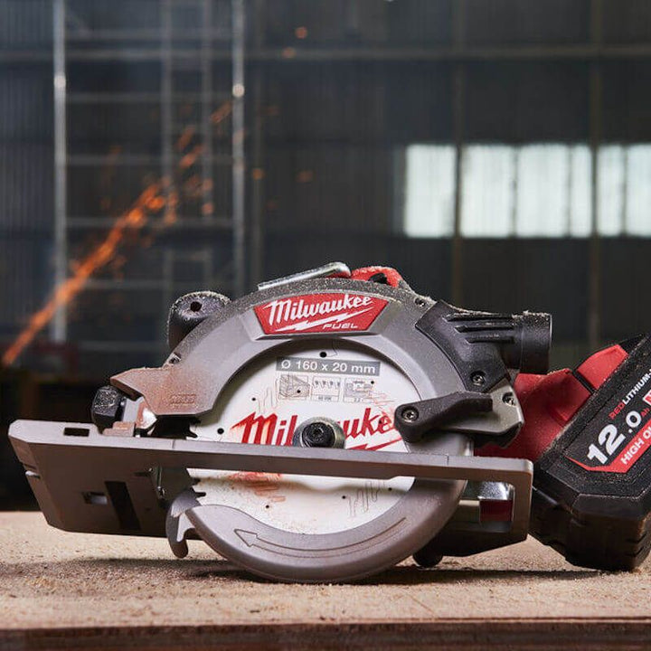 Milwaukee 165mm x 20mm x 40T Circular Saw Blade with Anti-Friction Coating
