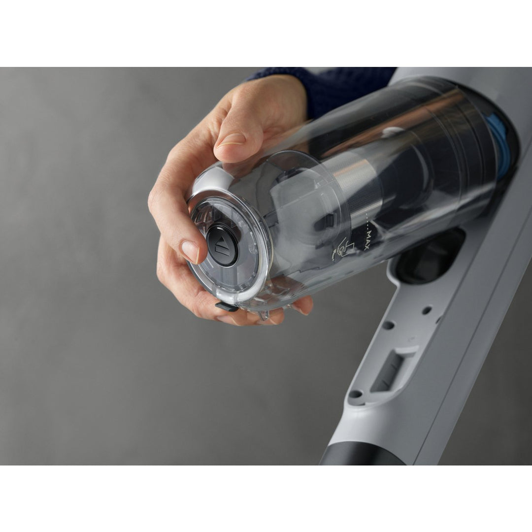 AEG 7000 Cordless Bagless Upright Stick Vacuum Cleaner