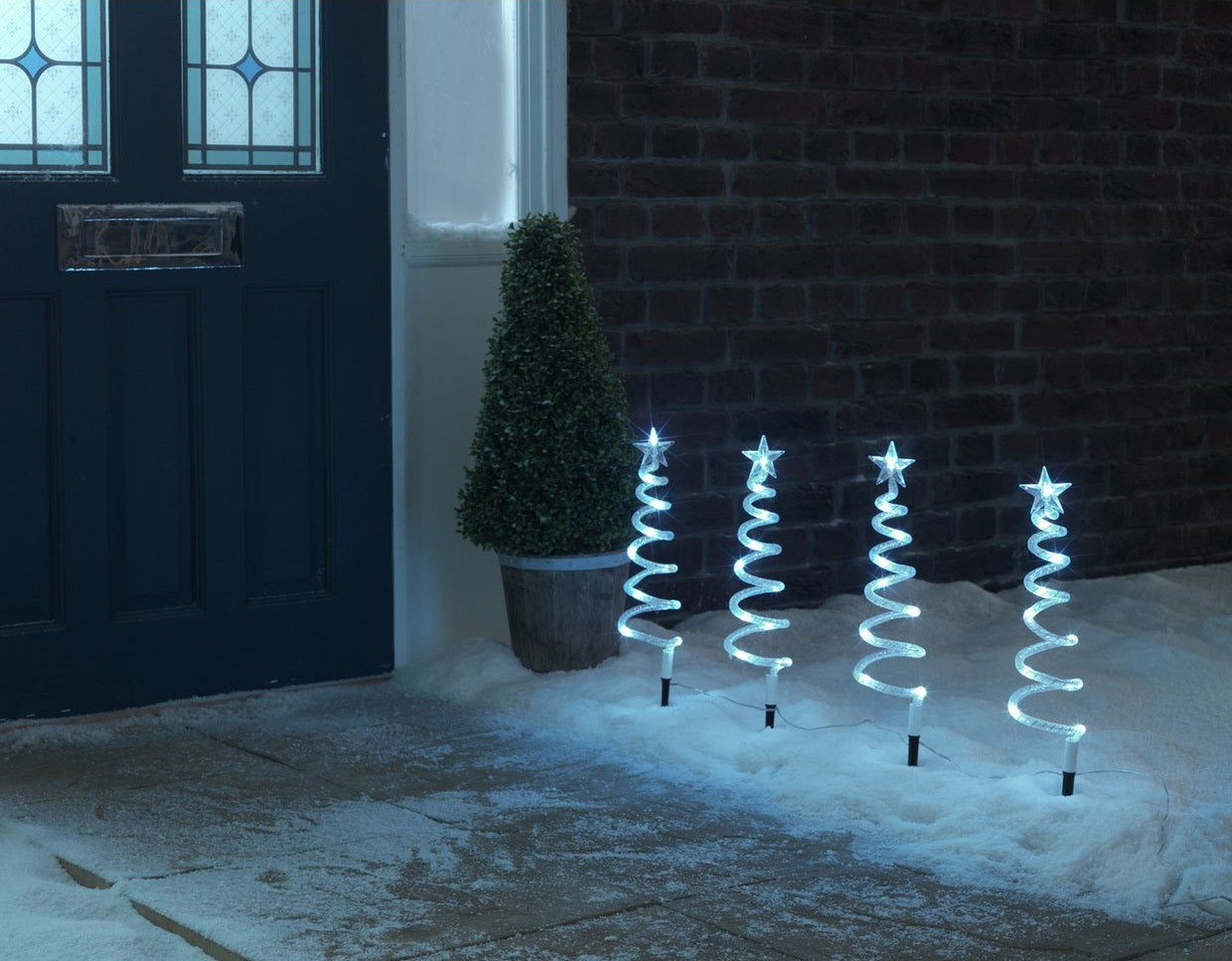Habitat Pack of 4 Christmas Spiral Tree Path Finder Lights Decoration