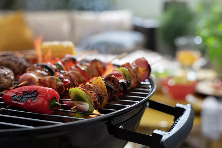 Home 55cm Kettle Charcoal BBQ With Pizza Oven - Black