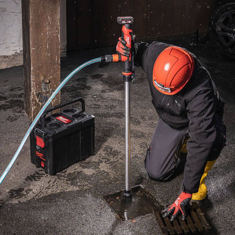 Milwaukee M12BSWP-0 M12 HydroPass Stick Water Pump
