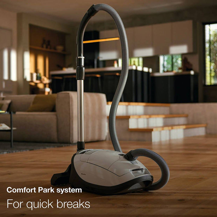 Miele Complete C3 Cat and Dog Bagged Cylinder Vacuum Cleaner
