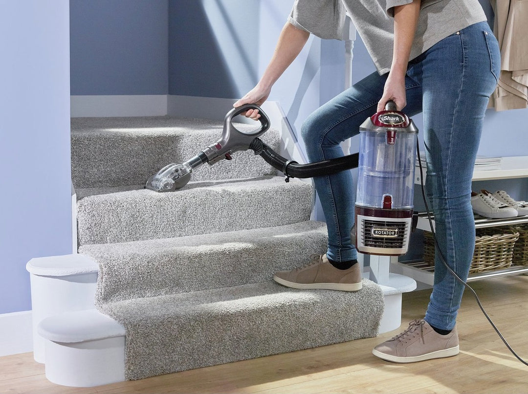 Shark Lift-Away True Pet Bagless Vacuum Cleaner - NV601UKT