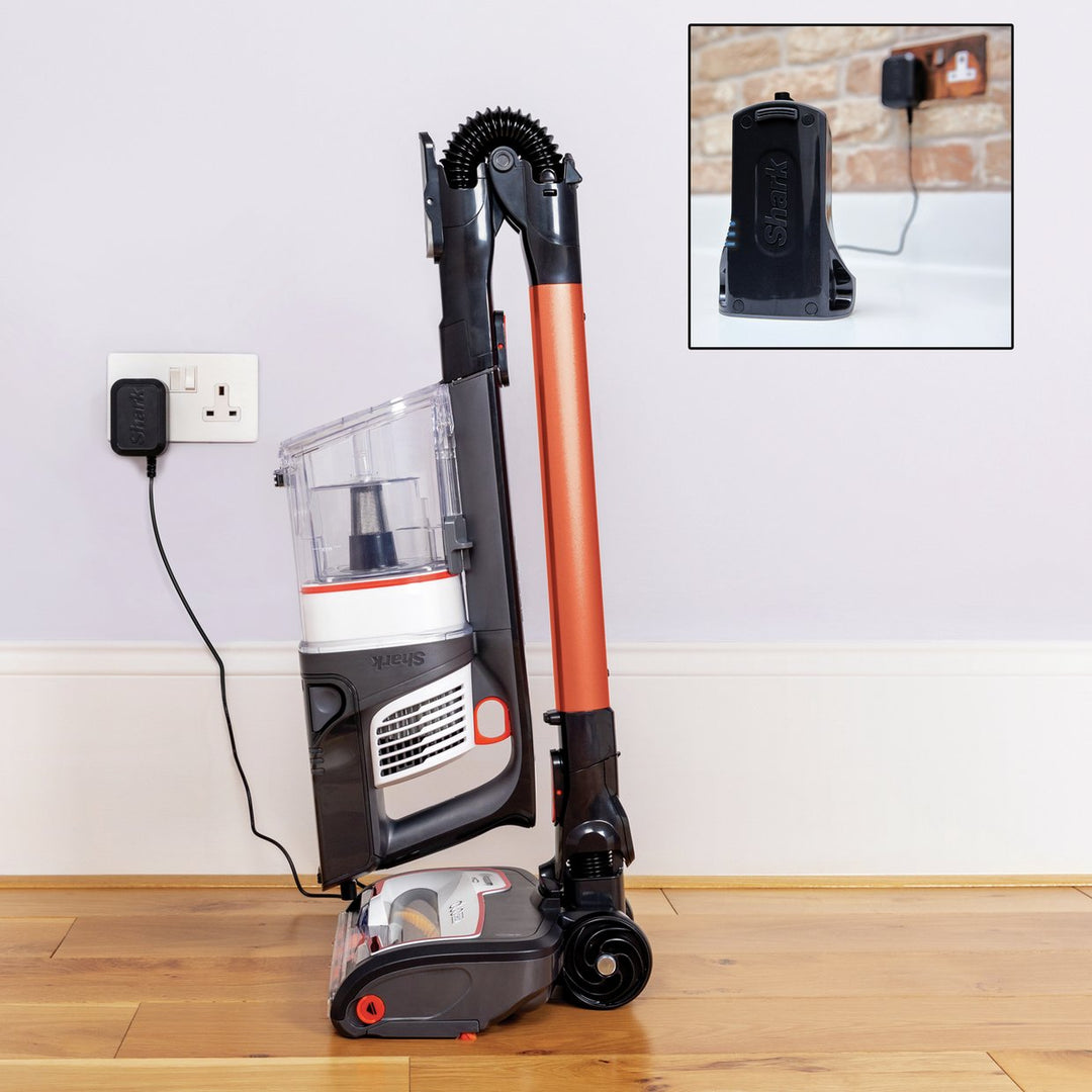 Shark Classic Anti Hair Wrap Cordless Vacuum IZ201UK