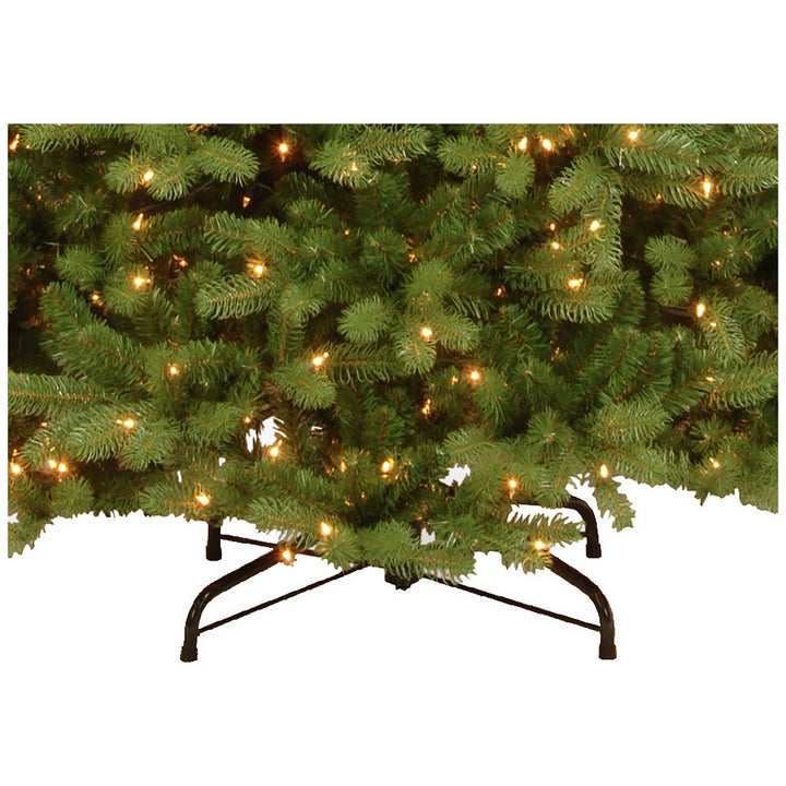 Premier Decorations Pre lit 7ft Newberry Spruce Christmas Tree