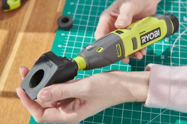 Ryobi RRT4-120GA15 4V Cordless Rotary Tool Starter Kit l (1 x 4V 2.0Ah)