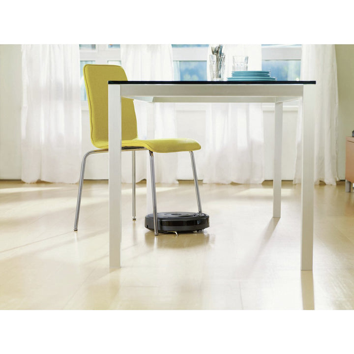 iRobot 606 Roomba Cordless Robot Vacuum Cleaner