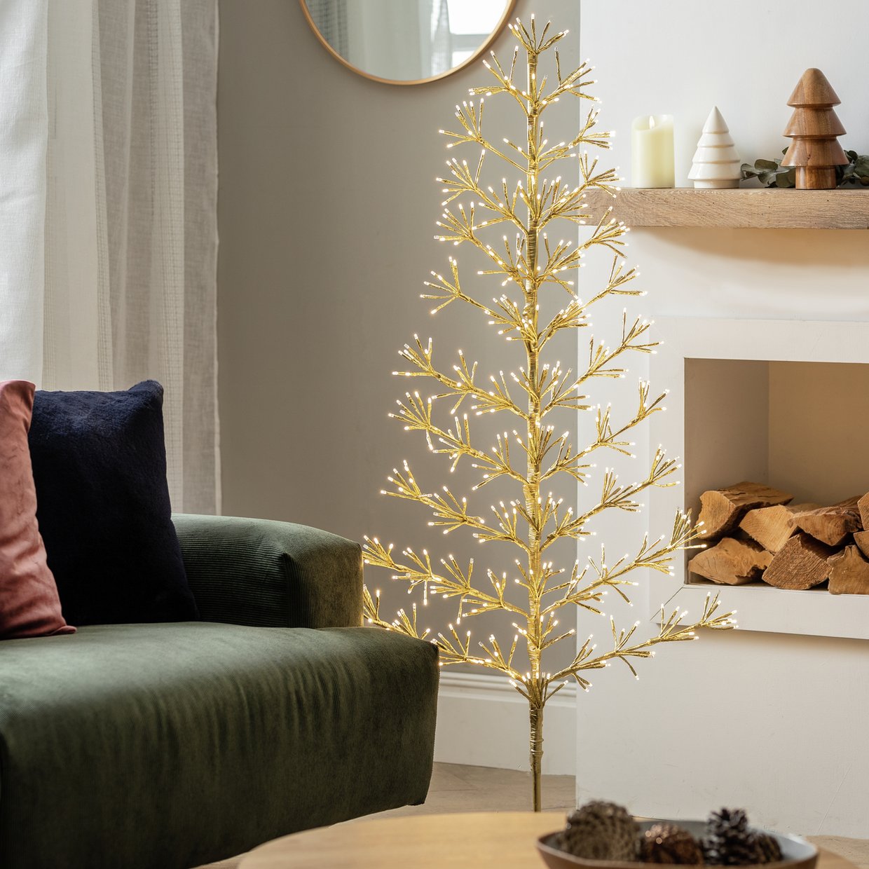 Home Iron Frame Tree Christmas LED Lights - 4.5ft