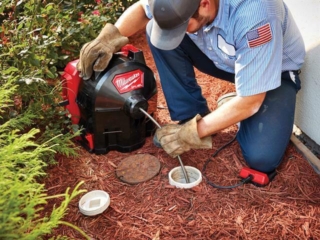 Milwaukee M18FFSDC10-0 18v Fuel Drain Cleaner - Bare Tool