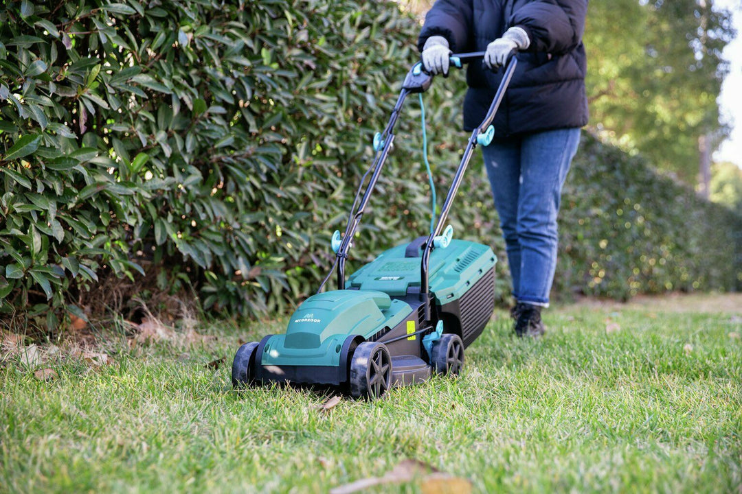 McGregor Corded Electric 33cm Rotary Lawnmower - 1200w