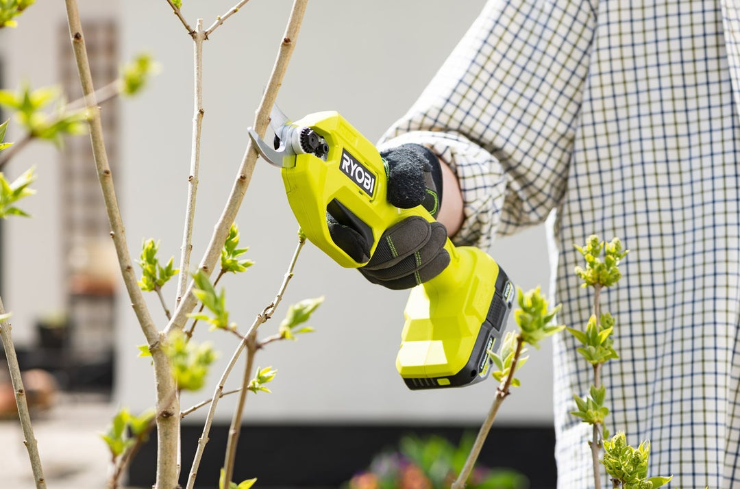 Ryobi RY18SCA-0 18V ONE+™ Cordless Secateurs (Bare Tool)