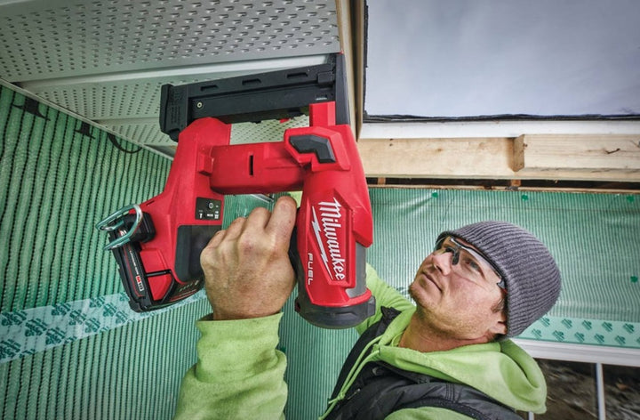 Milwaukee M18FNCS18GS-202X 18v Fuel Narrow Crown Stapler