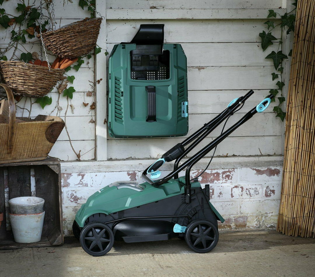 McGregor MCR2132 32cm Cordless Rotary Lawnmower - 21.6V