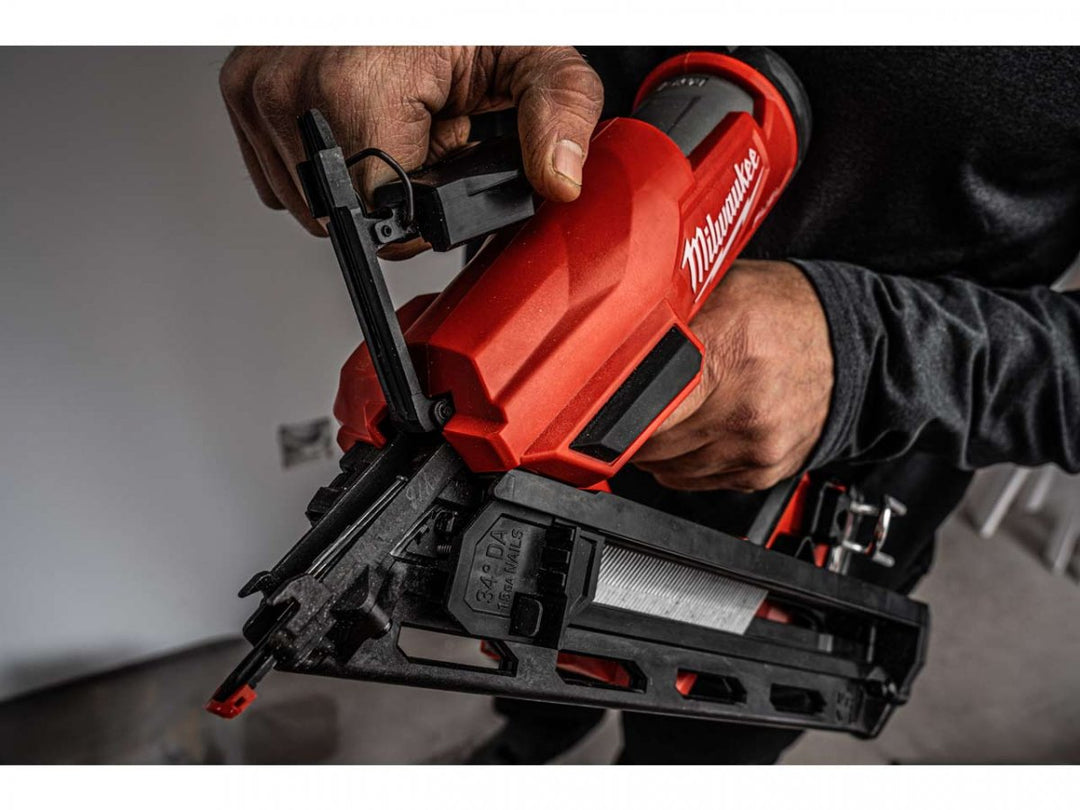 Milwaukee M18FN15GA-0X 18v 15G Finish Nailer - Bare Tool