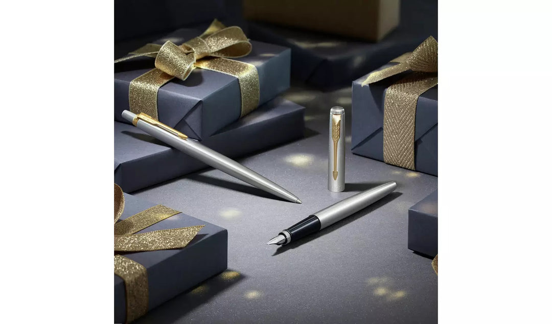 Parker Jotter Fountain Pen Gold Trim