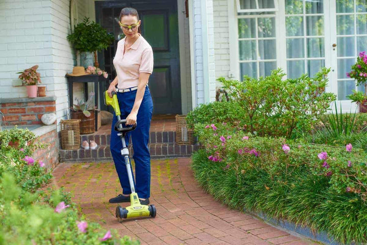 Ryobi RY18PCA-120 18V ONE+™ Cordless Patio Cleaner with Wire Brush (1 x 2.0Ah)