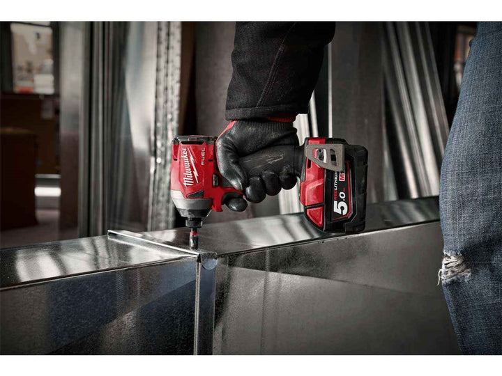 Milwaukee M18FID2-502X 18v Li-ion Fuel Impact Driver With 2 Batteries