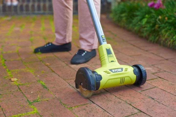 Ryobi RY18PCA-120 18V ONE+™ Cordless Patio Cleaner with Wire Brush (1 x 2.0Ah)